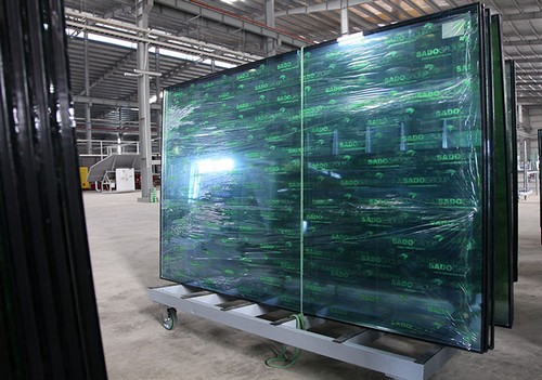 Vận chuyển kính trên toàn quốc. Đảm bảo an toàn 100%