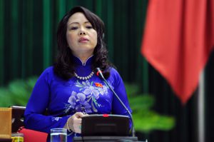 Chất vấn Bộ trưởng Y tế Nguyễn Thị Kim Tiến bởi 18 đoàn đại biểu Quốc Hội